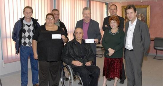 Téléthon : 2 associations remettent leurs dons