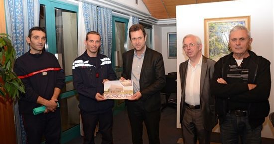 Les pompiers dévoilent leur calendrier 2014