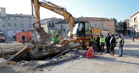 Travaux de la place St Pierre : suppression du transformateur EDF
