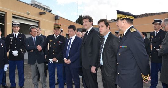 Manuel Valls et Arnaud Montebourg en visite à Sorgues