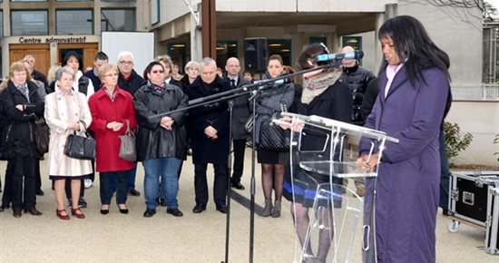 Dévoilement d'une plaque en hommage à Nelson Mandela