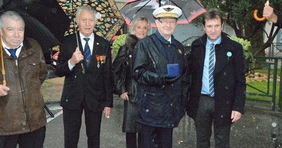 Le 11 novembre célébré sous la pluie