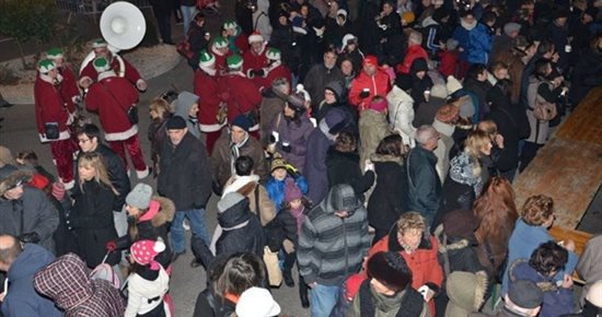 Une soirée chaleureuse pour fêter les illuminations!
