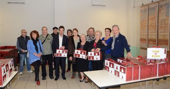 1650 colis de Noël pour les séniors !