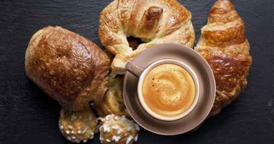 Petit-déjeuner d'anniversaire pour Sorg'en bus le 19/09