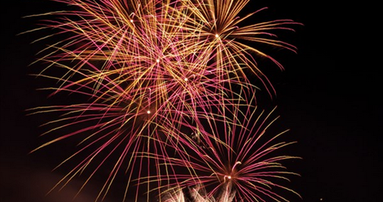 Feu d'artifice reporté