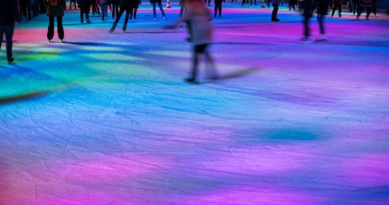 Soirée DJ sur la patinoire plein air vendredi 8 déc.