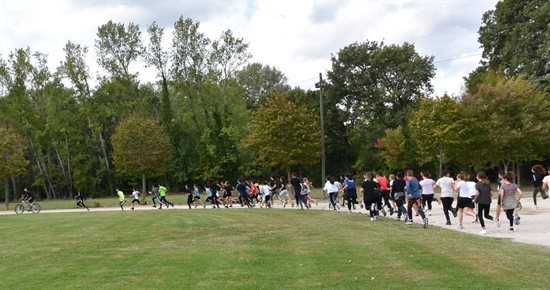 Les collégiens mobilisés pour un cross solidaire