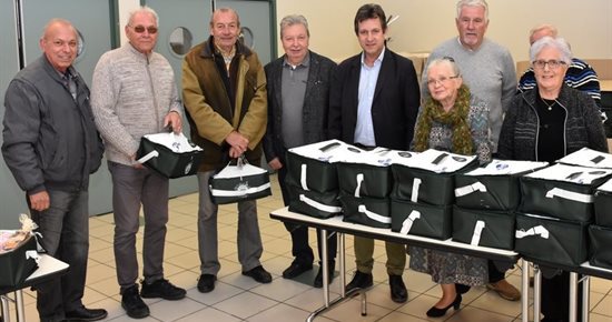 1850 colis de Noël offerts aux aînés