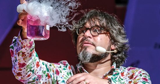 La Fête de la science... Élémentaire, ma chère chimie !