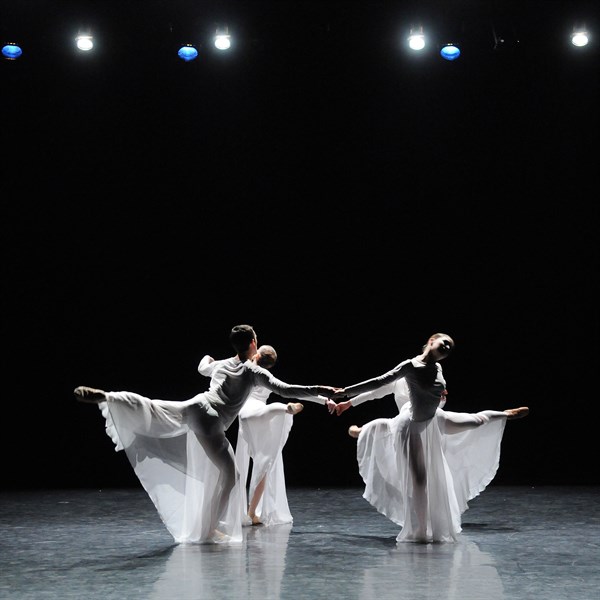 Danse : Le jeune ballet du Conservatoire national supérieur musique et danse de Lyon