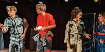 Théâtre L'Astrolabe | Comme des poissons dans l’eau