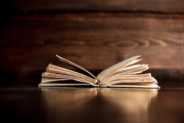 Vente de livres et de CD