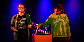 Théâtre L'Astrolabe | Faut qu'on parle