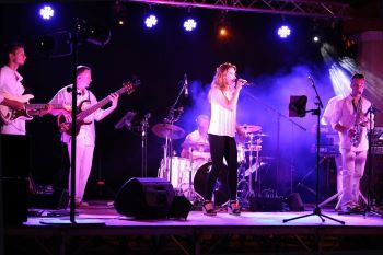 Soirée dansante avec Coolstorm & Feu d'artifice