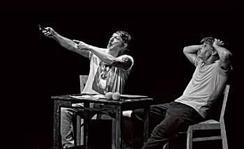 Théâtre L'Astrolabe | Edouard et Miky